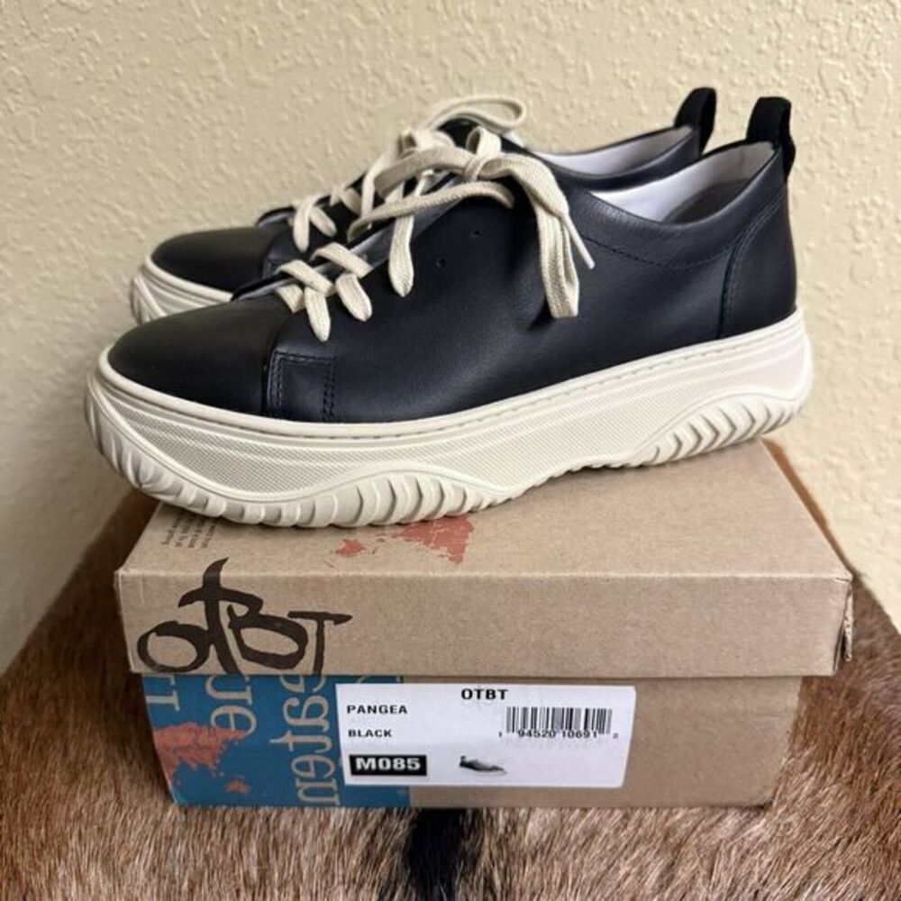 NEW $145 OTBT Pangea 8.5‎ Platform Sneakers Black Leather Athleisure Chunky